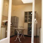 Charme Arenes Apartamento Nimes