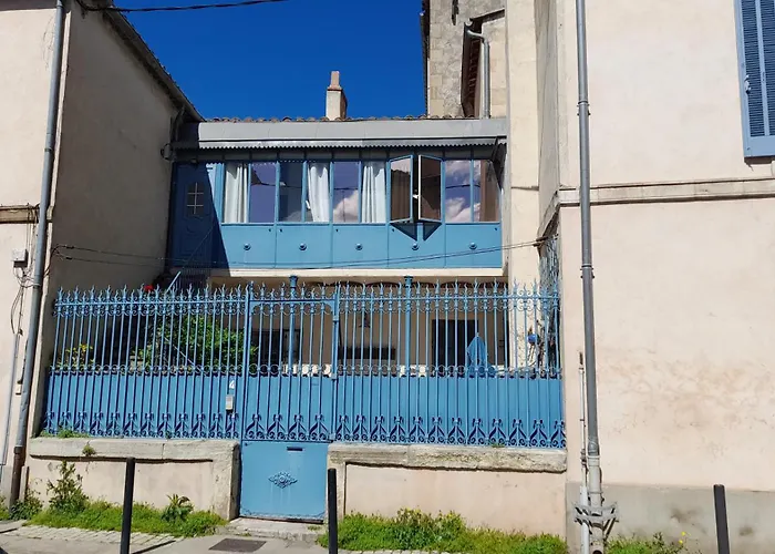 Lägenhet Charme Arenes Nîmes