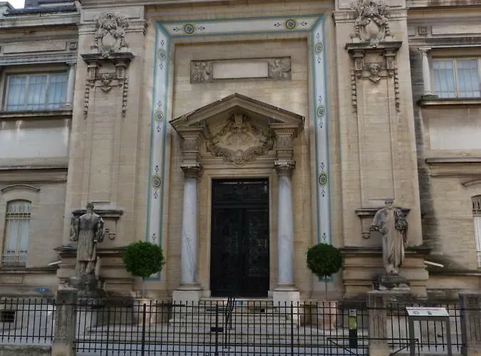 Lägenhet Charme Arenes *